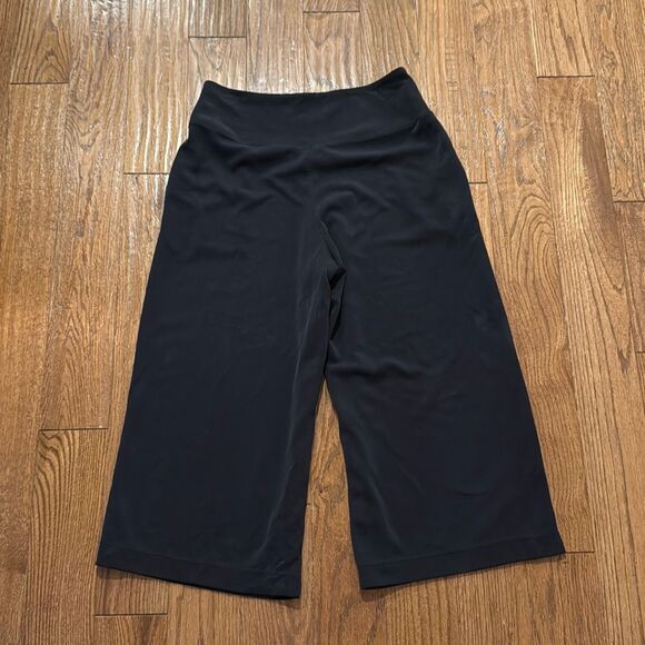 Athleta free flow culottes black wide leg crop pants M - Picture 10 of 11